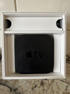 Apple TV 3rd generation streaming player - A1427